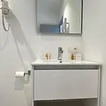 La 3*