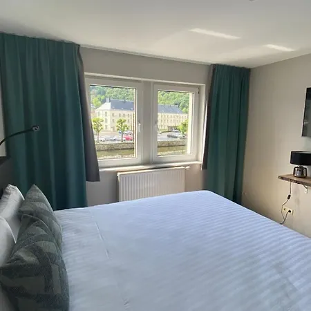 La Hotel 3*