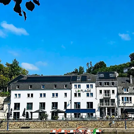 La 3*